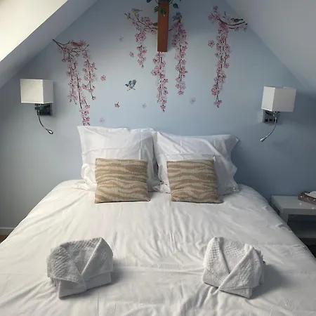Les Logis Aux Portes De La Vallée De Chevreuse 3* Gometz-le-Chatel
