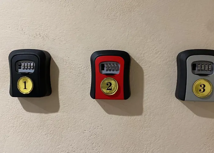 Les Logis Aux Portes De La Vallee De Chevreuse 3*